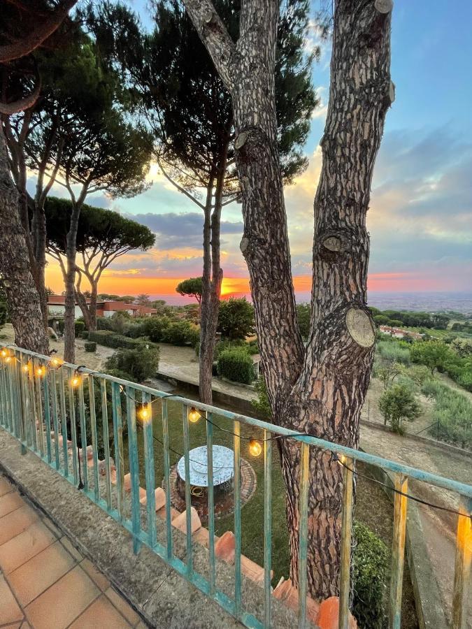 Appartamento Castelli Romani - Con Vista Su Roma モンテ・ポルツィオ・カトーネ エクステリア 写真